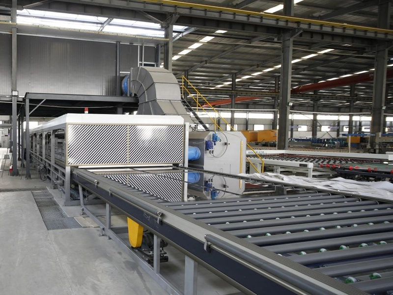 Знание термически закаленного стекла и химически усиленного стекла