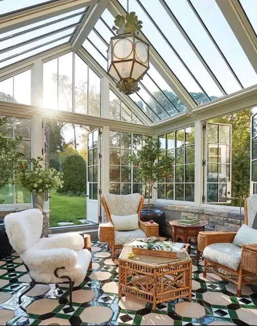 the-sunrooms-are-warm-in-winter-and-cool-in-summer20.jpg the-sunrooms-are-warm-in-winter-and-cool-in-summer20.jpg